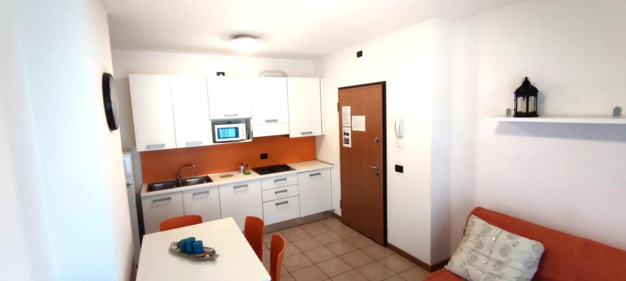 Residence Roberta Con Piscina - Agenzia Cocal Caorle Zewnętrze zdjęcie