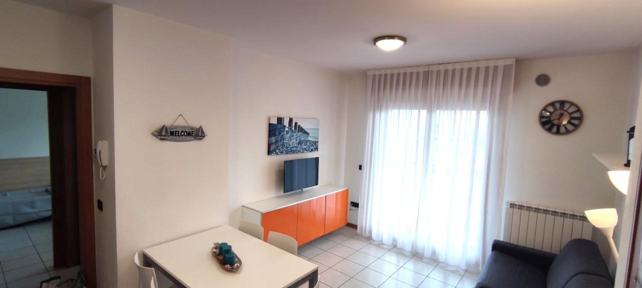 Residence Roberta Con Piscina - Agenzia Cocal Caorle Zewnętrze zdjęcie